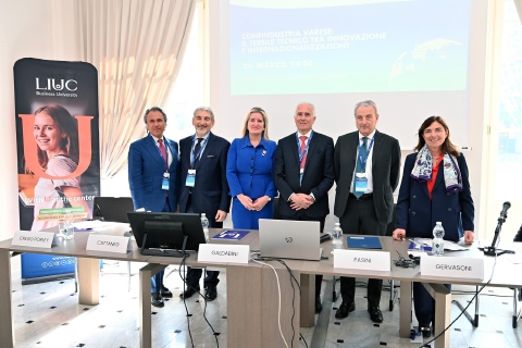 Diplomazia e industria, patto per le imprese