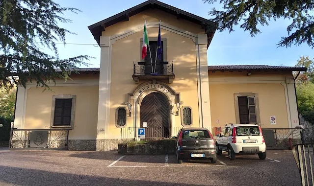 Ciclista caduto a Barasso, «fu anche colpa sua»