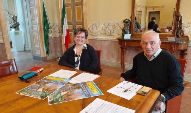 A piedi sulla nuova ciclopedonale di Castellanza