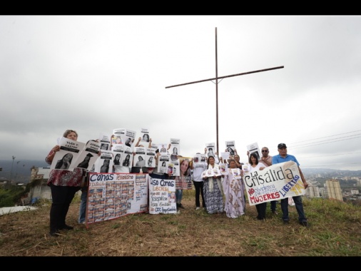 Venezuela, madri dei prigionieri politici in marcia verso la Nunziatura