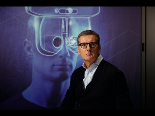 EssilorLuxottica e Meta lanciano una nuova linea di Ai glasses