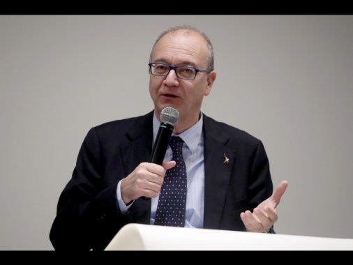 Firmato contratto scuola, Valditara 'risultato storico'