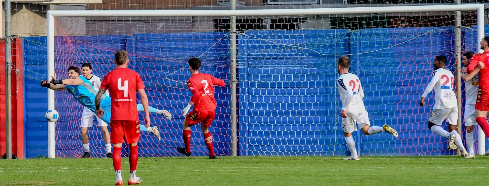 Varese per l’ottavo successo all’Ossola con la Valenzana