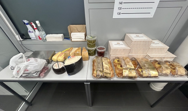 Arance, mozzarelle e pasticcini: multe al confine con la Svizzera