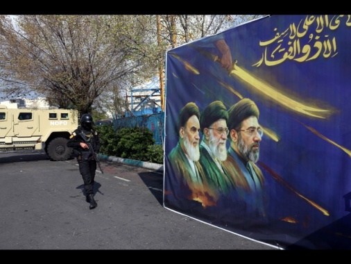 Media Iran, 'Teheran ha respinto proposta Usa di 48 ore di tregua'