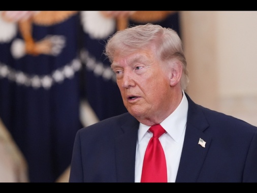 'Trump ricoverato', la Casa Bianca costretta a smentire