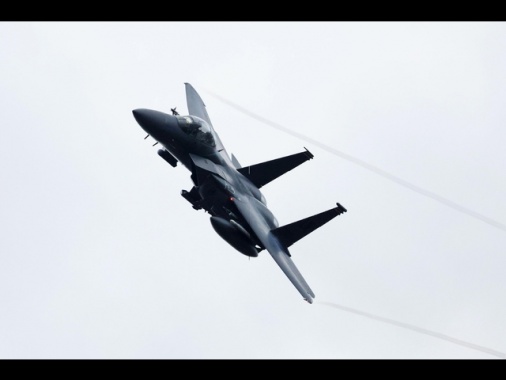 Nyt, centinaia di militari Usa per salvare il pilota disperso in Iran