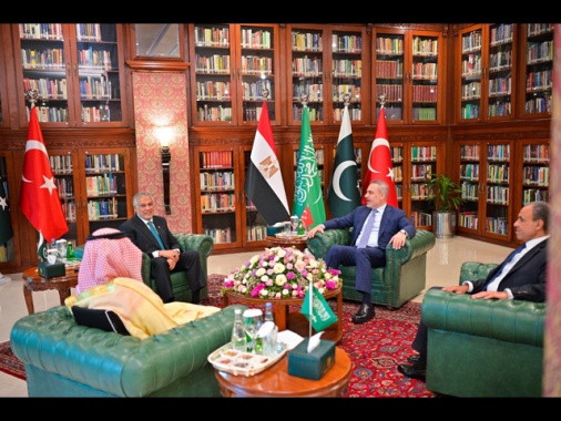 Reuters, 'Usa e Iran hanno ricevuto piano Islamabad per fine guerra'