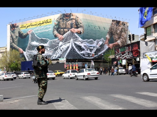 Iran, capo dell'intelligence dei Pasdaran ucciso in un raid