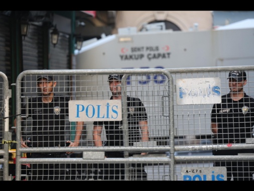 'Colpi di arma da fuoco nei pressi del Consolato di Israele a Istanbul'