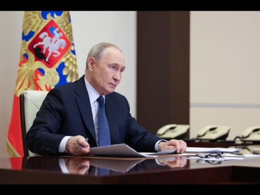 Putin annuncia il cessate il fuoco con l'Ucraina per la Pasqua ortodossa