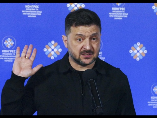 Zelensky, rispetteremo il cessate il fuoco di Pasqua