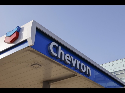 Venezuela, accordo con Chevron per aumentare la produzione di petrolio