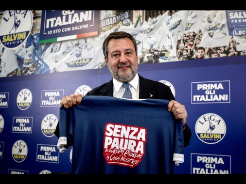 Salvini, attaccare il Papa non serve a nessuno