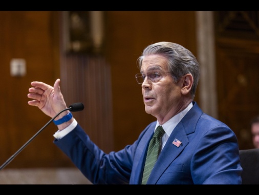 Usa prorogano di 30 giorni l'esenzione dalle sanzioni sul petrolio russo