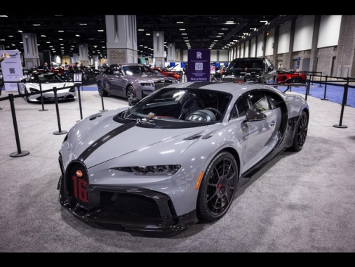 Porsche esce da Bugatti, cede quota a consorzio guidato da Hof Capital