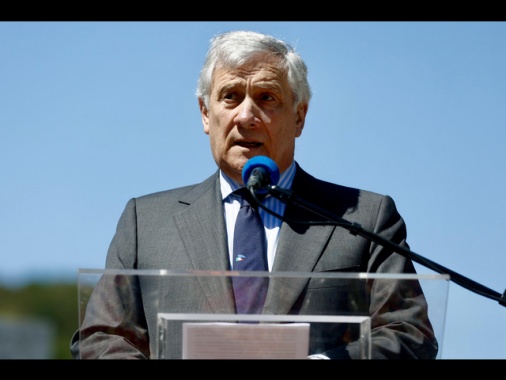 Tajani, 'mi pare ovvio che non pagheremo le spese alla Svizzera'