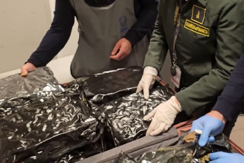 Fumo d’Oriente a Malpensa con i corrieri del Sol Levante