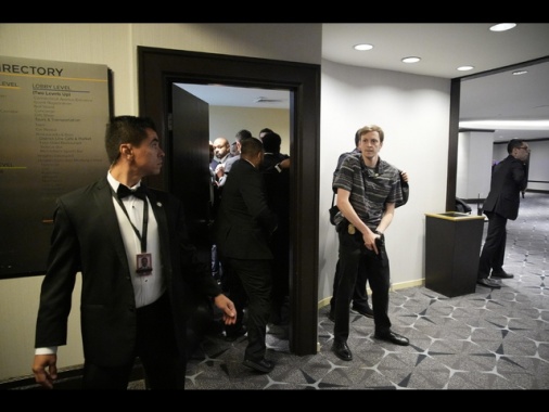 Secret Service, sparatoria alla cena dei media Usa nell'area dei metal detector