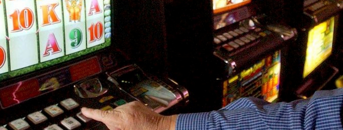Rescaldina, sale slot “fuori orario”: sanzioni per 4.300 euro