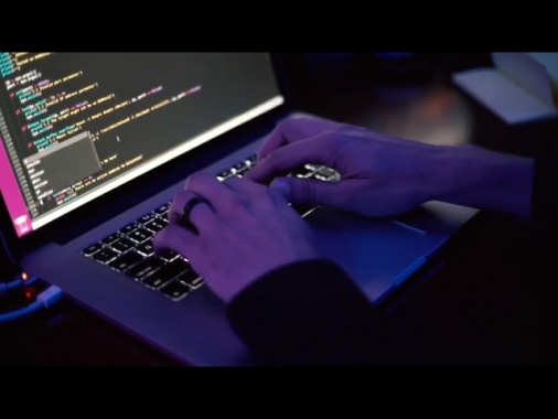 Rapporto, cresce cybercrime, il 27% italiani colpito da 'truffe sentimentali'