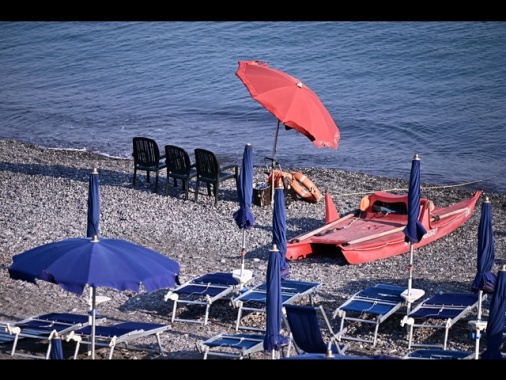 Commissione Senato boccia l'emendamento Lega su proroga concessioni balneari