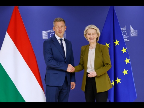 Von der Leyen a Magyar, 'sostegno Ue per sbloccare i fondi congelati'