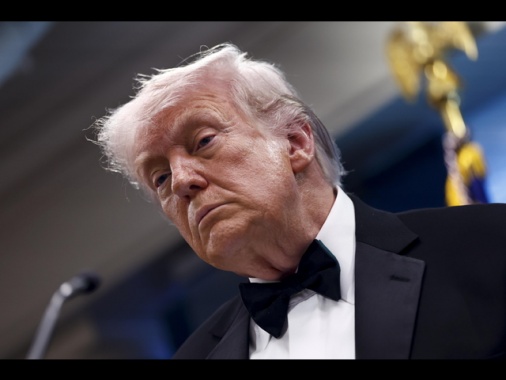 Trump, fantastica la decisione degli Emirati di uscire dall'Opec