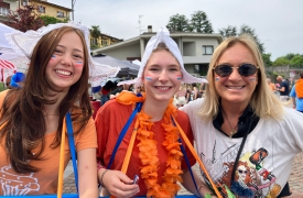 Azzate arancione: festa olandese, un successo