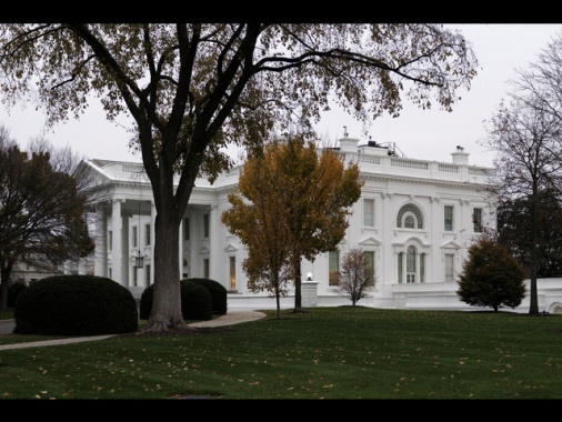 Spari vicino alla Casa Bianca, Secret Service ha colpito l'aggressore