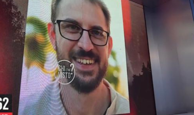 Un’immagine di Luca Salvalalio. Sopra il titolo, durante la trasmissione “Chi l’ha visto?”