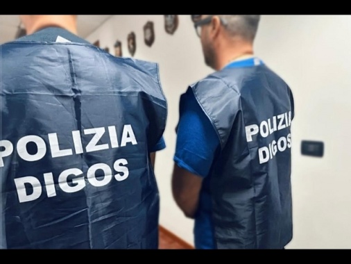 Caccia allo straniero a Roma, denunciati 2 giovani, misura per un minore