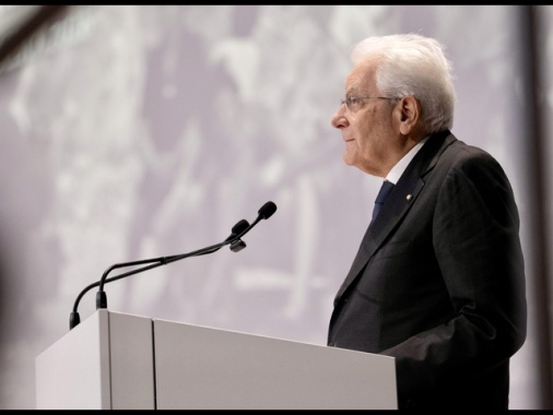 Mattarella, talvolta c'è disattenzione verso i giovani, vanno ascoltati