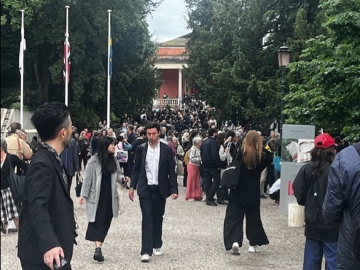 Affluenza record alla vernice della Biennale Arte