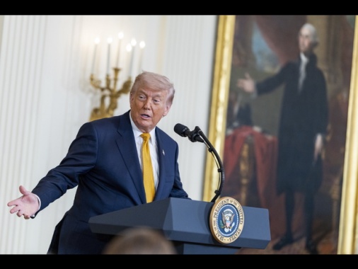 Trump all'Ue, fino al 4 luglio per rispettare intesa commerciale o i dazi salgono