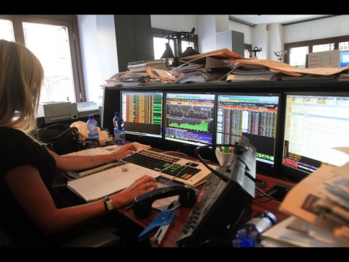 Lo spread Btp-Bund in leggera crescita in avvio 73,9 punti
