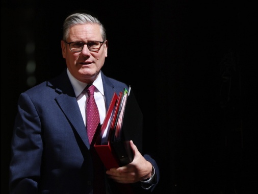 Starmer, al voto risultato molto pesante ma il governo va avanti