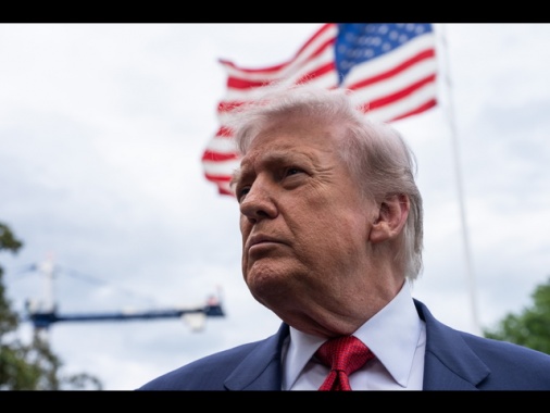 Trump, 'spostare truppe dall'Italia? Ci sto ancora pensando'