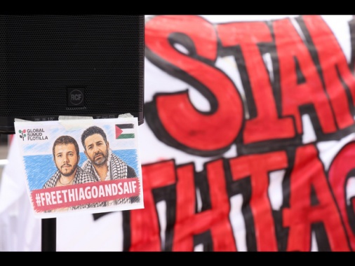 Flotilla, espulsi da Israele i due attivisti Thiago e Saif