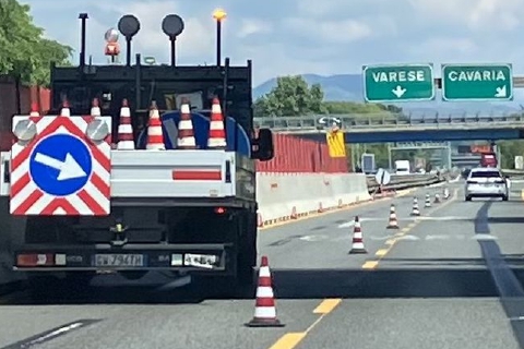 A8, cantieri e disagi infiniti. E noi paghiamo