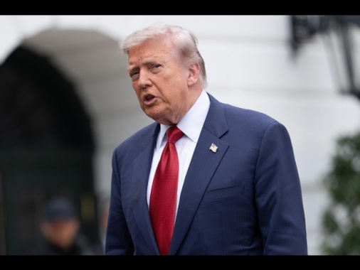 Trump, 'la soluzione diplomatica con l'Iran è ancora possibile'
