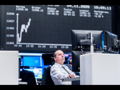 Borsa: l'Europa termina negativa, Francoforte -1,62%