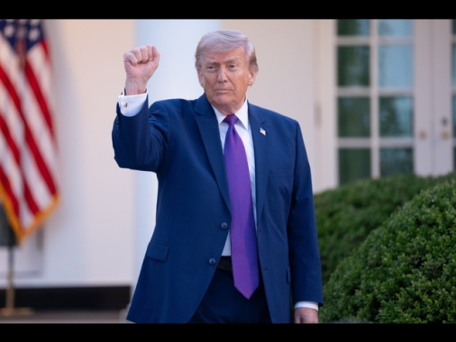 Trump, 'non abbiamo bisogno dell'aiuto della Cina con l'Iran'