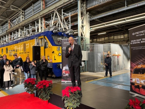 ++ La Angelo Holding di Vito Pertosa cede a Siemens attività di mer Mec ++