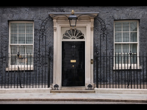 Crisi politica in Gb, voci di rinvio della resa dei conti in casa laburista