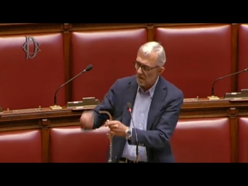 Giachetti interrompe l'occupazione dell'Aula della Camera