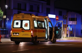 Certe notti: sbronze e risse. Ambulanze come flipper