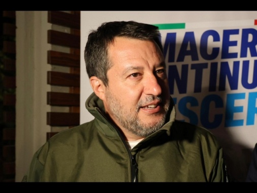 Lega, lavoriamo alla revoca del permesso di soggiorno per chi delinque