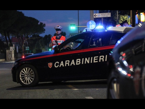 Scoperti in un cantiere del Napoletano i corpi senza vita di due donne