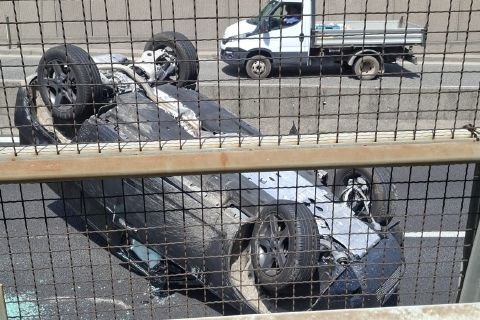 Incidente con auto ribaltata sulla 336 di Malpensa